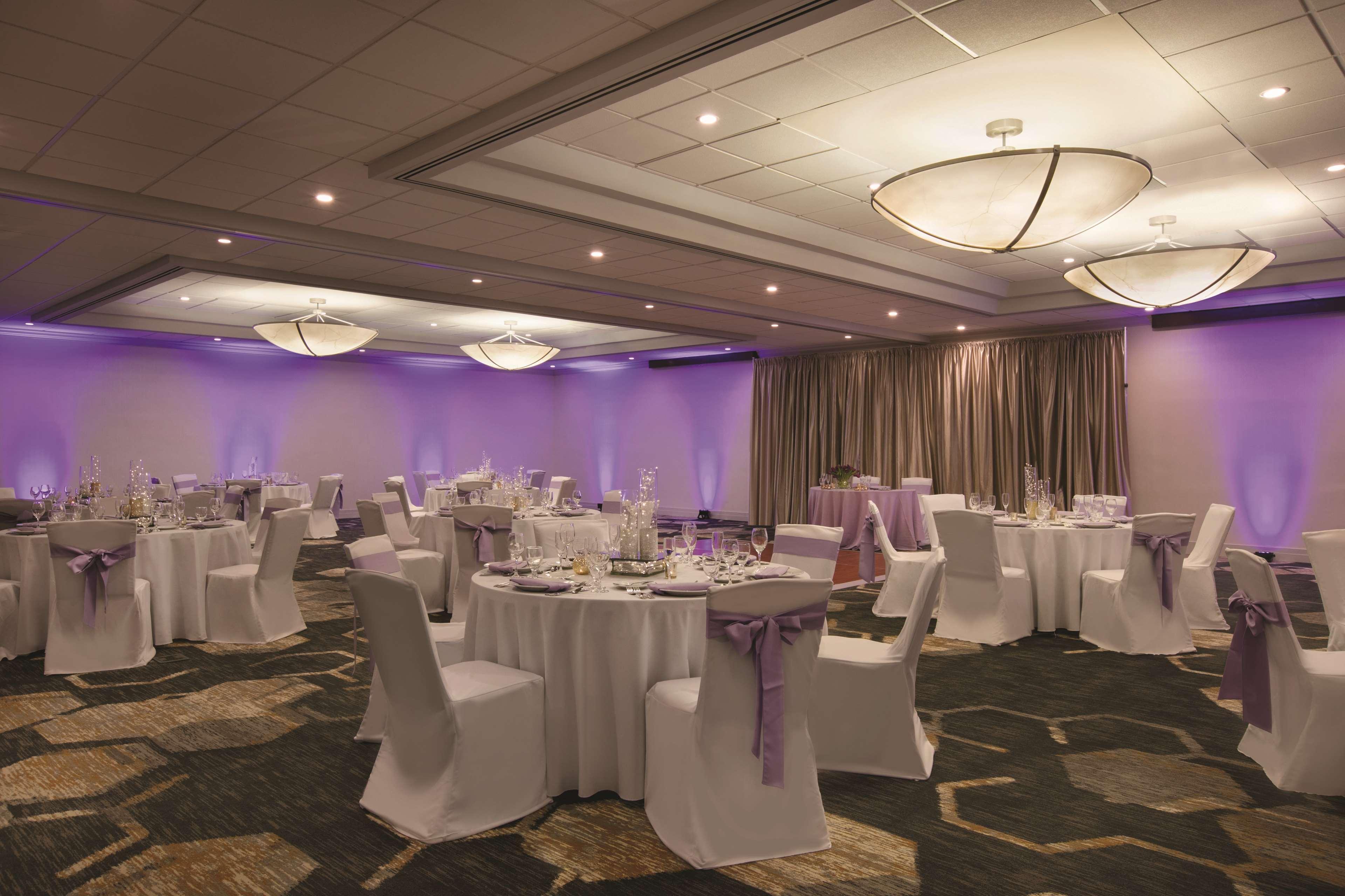 Embassy Suites By Hilton Richmond Dumbarton Екстер'єр фото